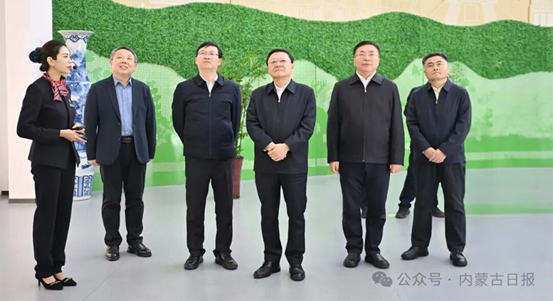 王伟中在包头市调研时强调 深入学习贯彻党的二十届四中全会精神 推动高质量发展不断取得新成效